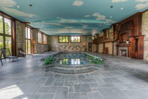 Pool and Jacuzzi